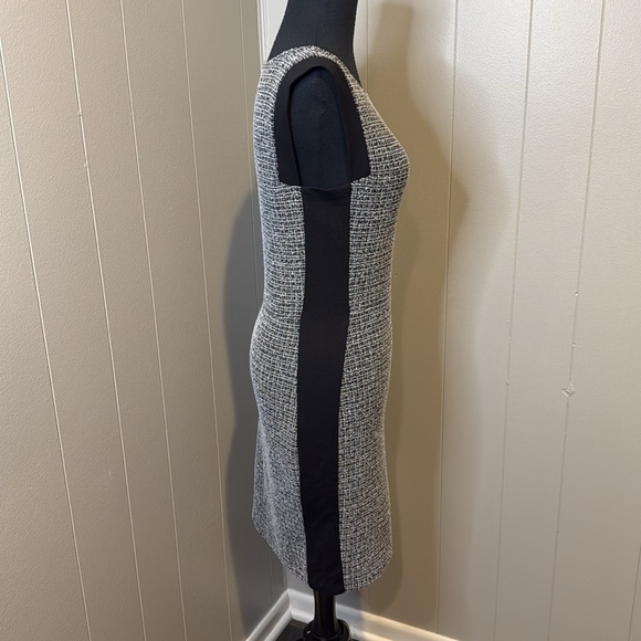 Aqua Women’s Medium Midi Fitted Pencil Dress Tweed Sleeveless Slimming - Picture 3 of 6